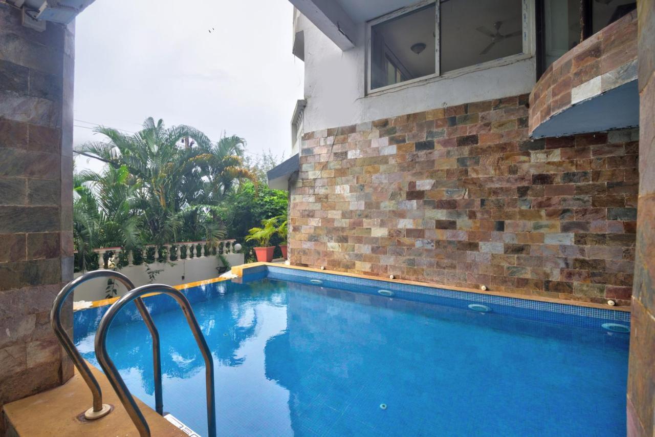 Ocean Suite Goa Dona Paula Exterior photo